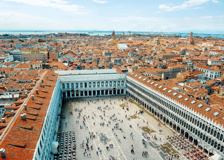 Venice: Bell Tower & St Mark's Square History Gallery Ticket - The VR presentation turns landmarks into time machines