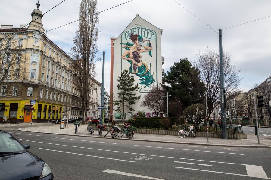 Vienna Urban Art Tour: Explore a different side of Vienna! - Following the art from park to park