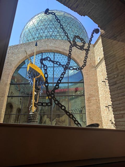 Visita guiada por el Teatro-Museo Dalí - Staying after the one-hour tour