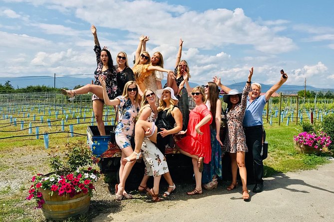 West Kelowna Gallery Of Grapes Wine Tour - Transportation and group size