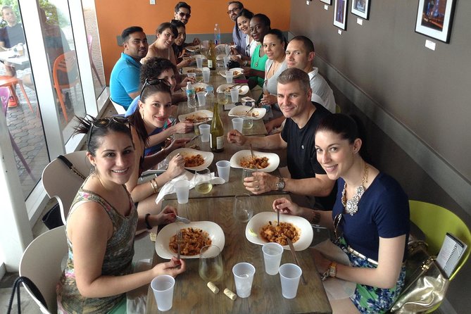 Wynwood Food & Art Tour - exclusive access to the Wynwood Walls - bartaco and the casual street-food stops